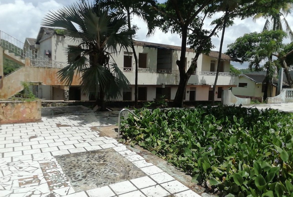 8.5 Acres of Land for Sale in Bois d'Orange