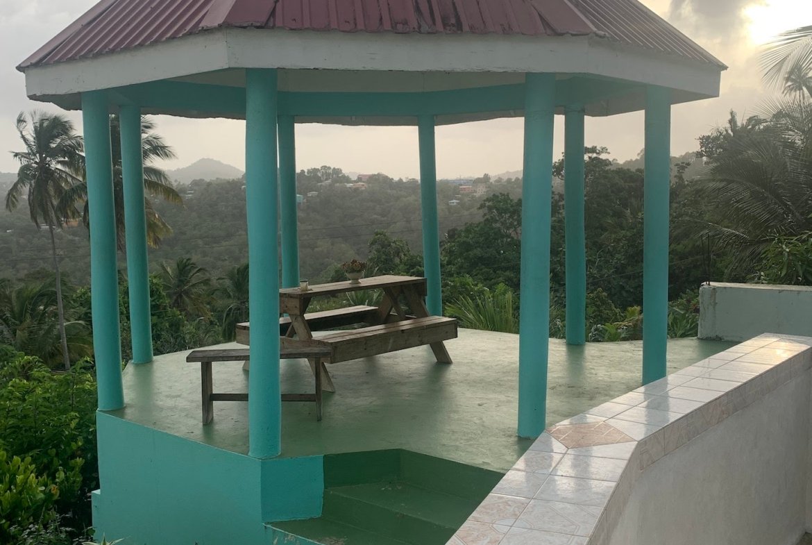 Home for Sale in Babonneau