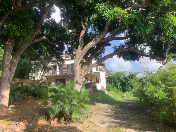 Home and Mixed-Use Land for Sale in Gros Islet
