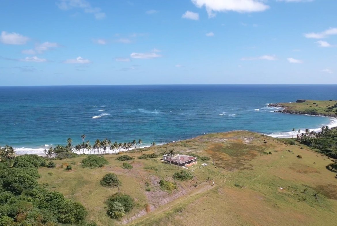 28 Acre Beachfront Land For Sale in St. Lucia