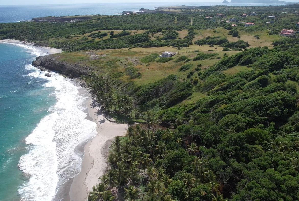 28 Acre Beachfront Lot For Sale in Micoud