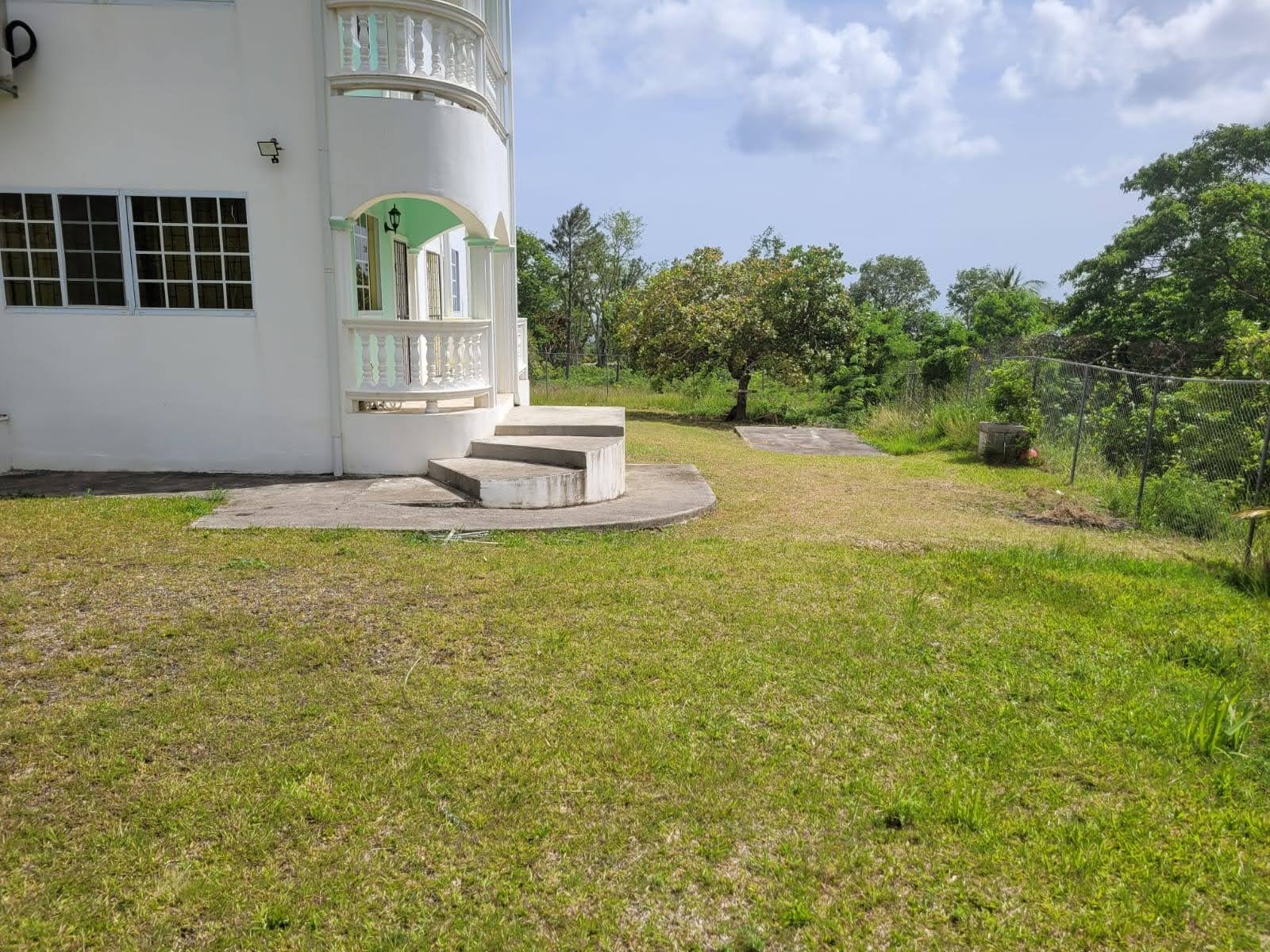 Spacious and Elegant Property for Sale in Choiseul, Saint Lucia