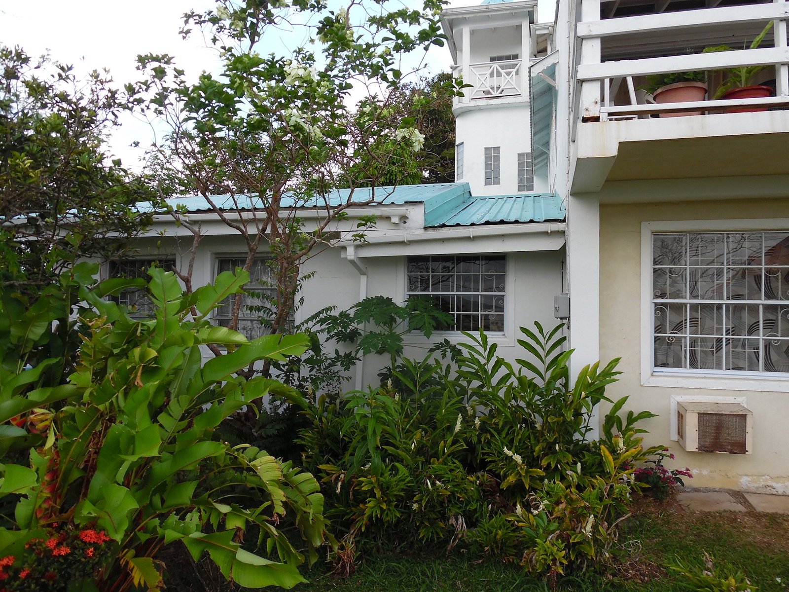 Large Home for sale in Morne Fortune - Castries