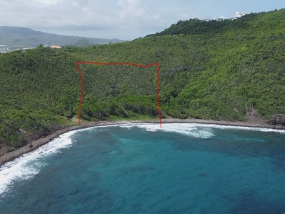 15 acres of land for sale in Vieux Fort