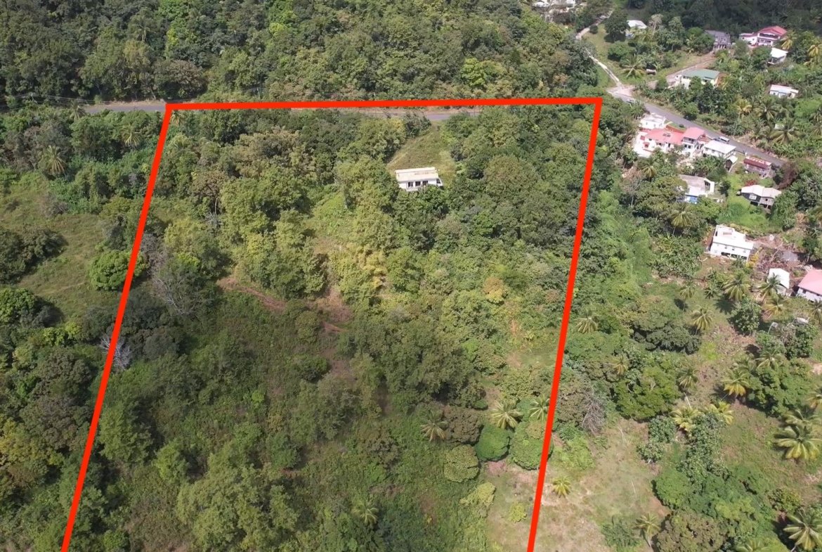 Large Land Lot for Sale in Fond Sabot, Vieux Fort