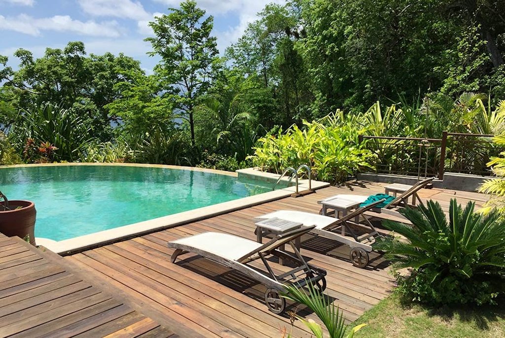 Pool of Luxury Villa For Sale in Marigot Bay, Saint Lucia 2