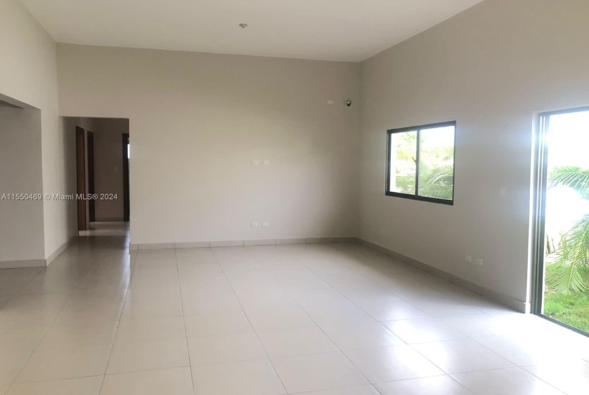 Contemporary 3 BD Home for Sale in Dominican Republic 4
