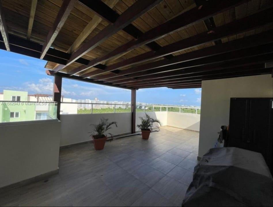 Fully Furnished 3 bd Apartment for Sale in Crisfer 2