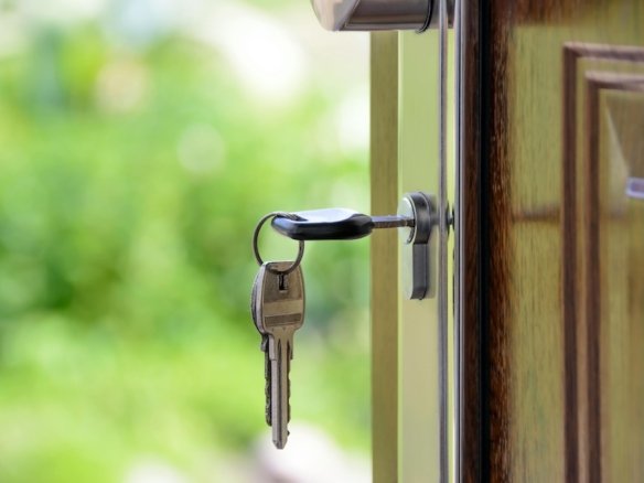Overpricing your home
